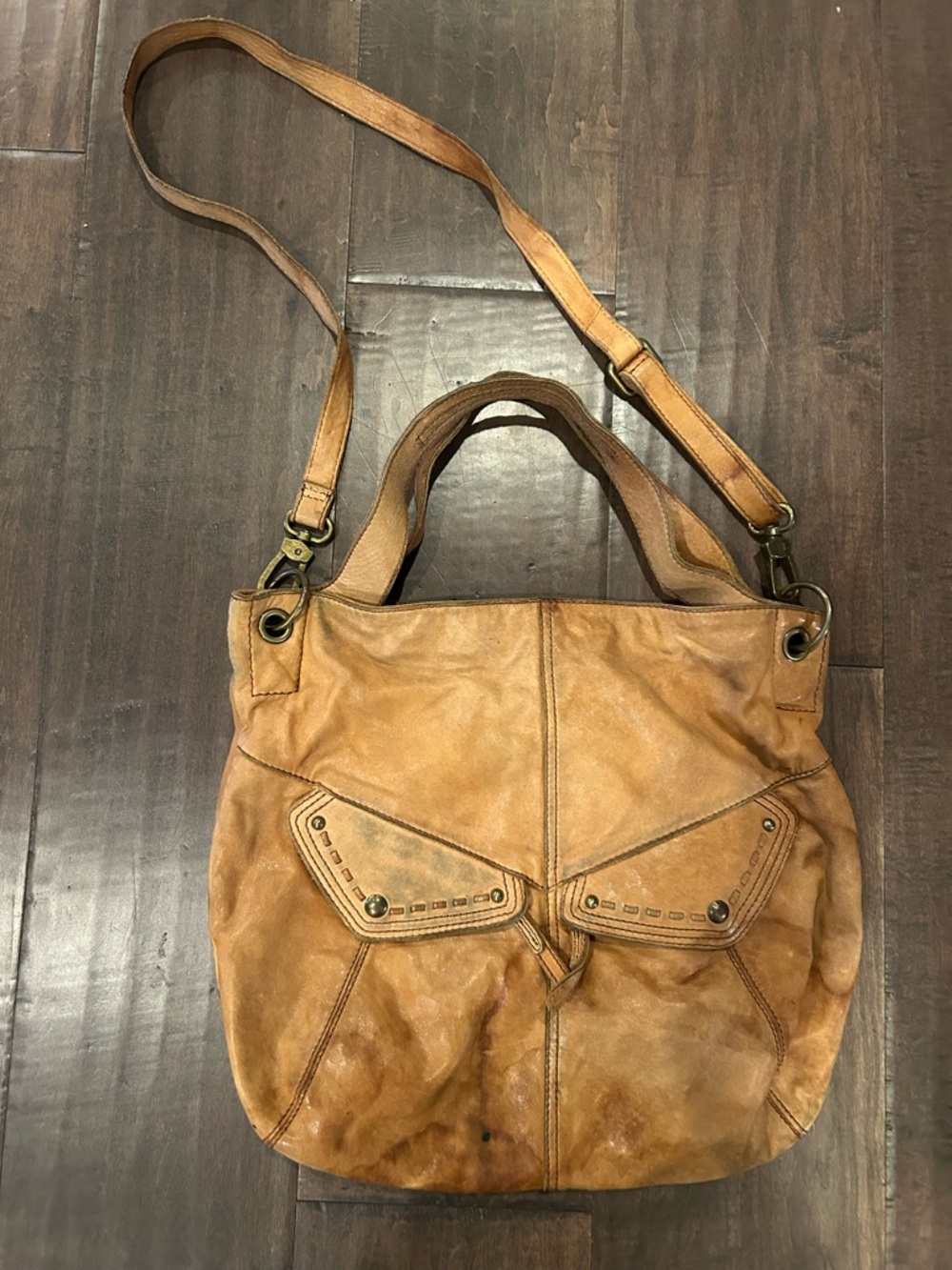 HOBO Tan Leather Crossbody Hobo Bag - Picture 5 of 5